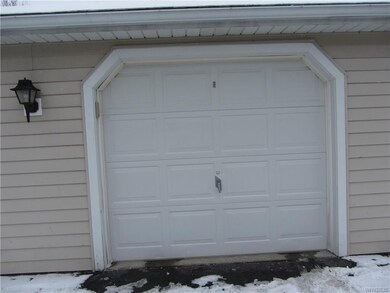 Garage Bay with key pad included with unit