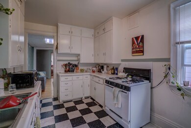 407 W Doty St, Madison, WI 53703 - photo 5