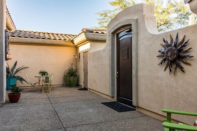 41903 N Golf Crest Road Courtyard