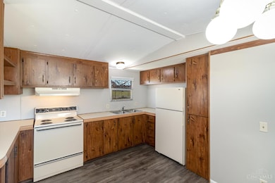 15731 Moon Rd, Mount Orab, OH 45154 - photo 6