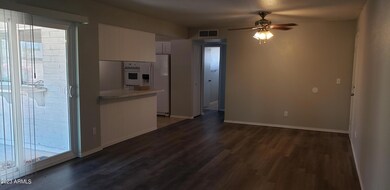 616 E Ellis Dr, Tempe, AZ 85282 - photo 4