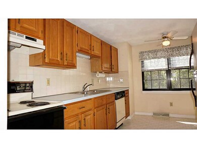 2707 Pinewood Dr unit 2707, Smithfield, RI 02917 - photo 5