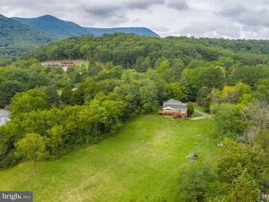 19716 Fort Valley Rd, Strasburg, VA 22657 - photo 5