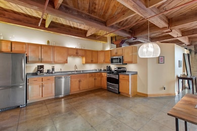 904 E Pearson St unit 303, Milwaukee, WI 53202 - photo 2