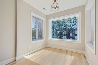 4908 N Rockwell St unit 2, Chicago, IL 60625 - photo 6