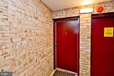 3320 Huntley Square Dr unit T2, Temple Hills, MD 20748 - photo 5