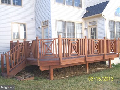 8210 Westwood Mews Ct, Vienna, VA 22182 - photo 6