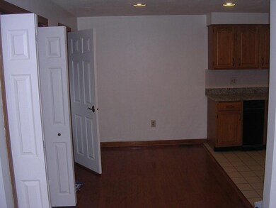 35 Merrymount Rd unit 14, Quincy, MA 02169 - photo 7