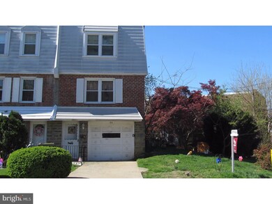 99 Suburban Ln, Upper Darby, PA 19082 - photo 3