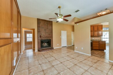 6412 Woodcreek Trail, Fort Worth, TX 76179 - photo 4