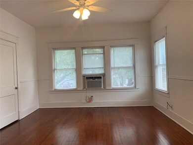 1438 W Alabama St, Houston, TX 77006 - photo 2
