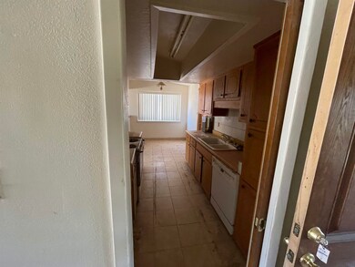 1838 Crescent Dr, Alamogordo, NM 88310 - photo 6