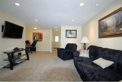 391 Providence Rd unit F, South Grafton, MA 01560 - photo 5