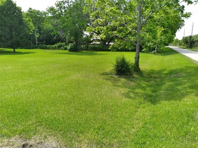 8204 Belcher Rd, Manvel, TX 77578 - photo 2