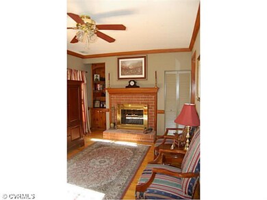Den/Family/Great Room - French Doors access to dec