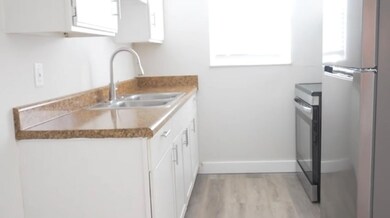 1885 40th Ave unit 2, Vero Beach, FL 32960 - photo 2