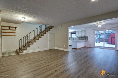 3120 E 41st Main Living area