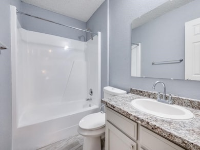 1204 English St, Irving, TX 75061 - photo 2