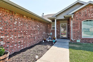 2407 Whispering Pine Blvd, Shawnee, OK 74804 - photo 6