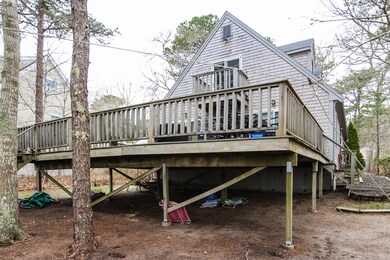 020-Rear_View-4081726-large