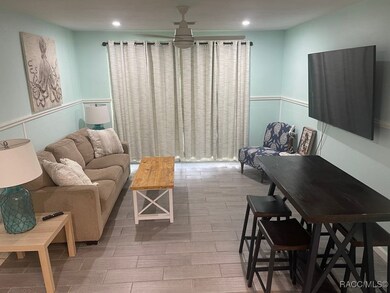 1412 SE Paradise Ave unit 2, Crystal River, FL 34429 - photo 6