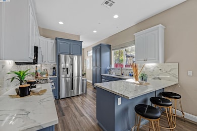 6257 Honeysuckle Dr, Newark, CA 94560 - photo 6