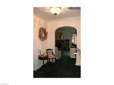 This is a little sitting area inside the front foy