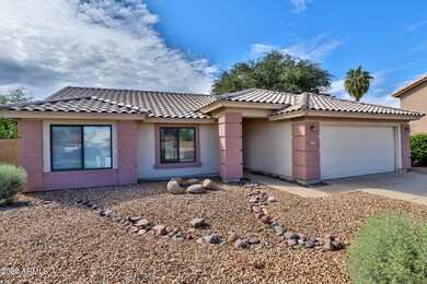 2463 E Longhorn Pl (enhanced)-02