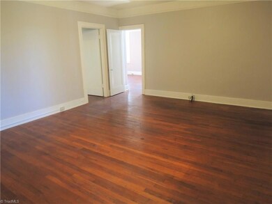 828 N Elm St unit D1, Greensboro, NC 27401 - photo 5