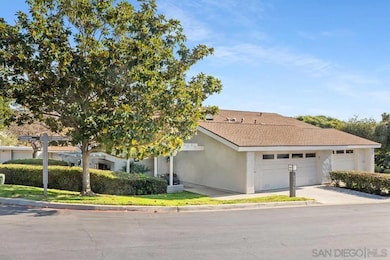 2047 Caminito Circulo Norte, La Jolla, CA 92037 - photo 4