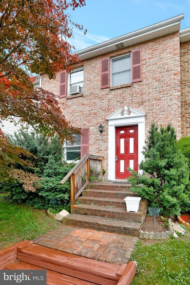 46 Koncer Dr, Martinsburg, WV 25404 - photo 2