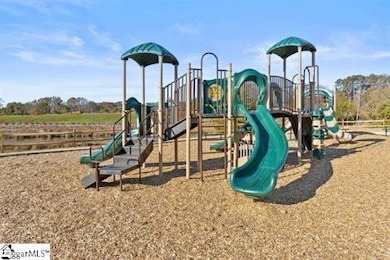 404 Beautyberry St, Simpsonville, SC 29681 - photo 6