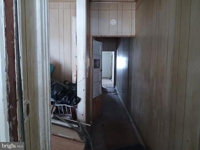 2117 N Pulaski St, Baltimore, MD 21217 - photo 2