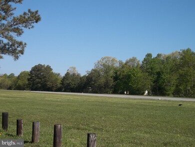 12151 Pine Tree Ln, Lusby, MD 20657 - photo 4