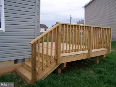 189 Larry Way, Bunker Hill, WV 25413 - photo 4