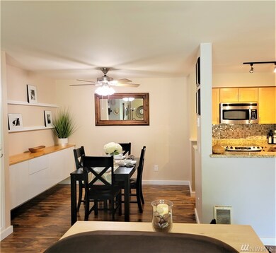 12303 Harbour Pointe Blvd unit CC204, Mukilteo, WA 98275 - photo 2