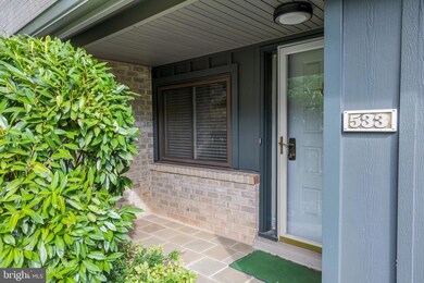 533 Foxwood Ln, Paoli, PA 19301 - photo 3