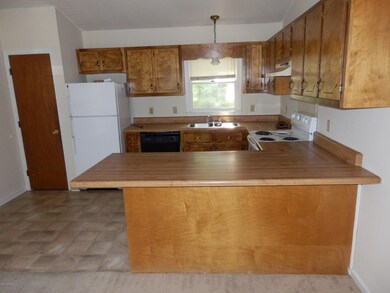 113 Windsor Ct, Jacksonville, NC 28546 - photo 5