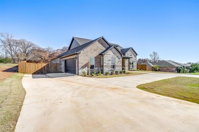 740 Arledge St, Azle, TX 76020 - photo 4
