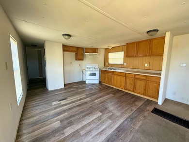 1941 Gale Dr, Azle, TX 76020 - photo 5