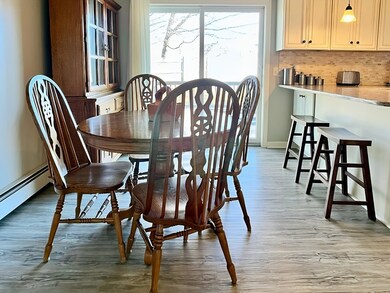 2 Lake Whittemore Dr, Spencer, MA 01562 - photo 5