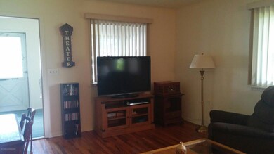 0803161100c_resized