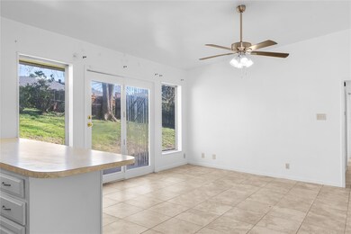 714 S Hyde Park Ave, Denison, TX 75020 - photo 3