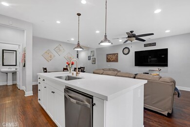 22104 Barrington Way, Santa Clarita, CA 91350 - photo 7