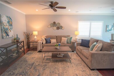 Great room (upstairs)