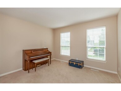 Formal living room / den