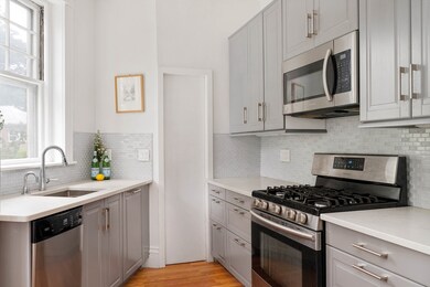 503 Boylston St unit 4, Brookline, MA 02445 - photo 5