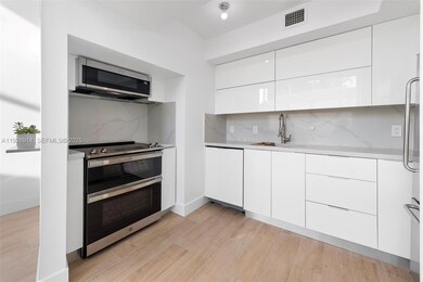 221 Jefferson Ave unit 2, Miami Beach, FL 33139 - photo 5