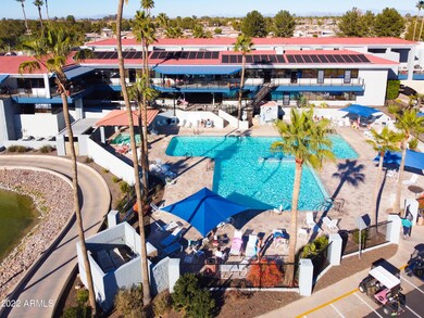 03 Community Clubhouse & Pool