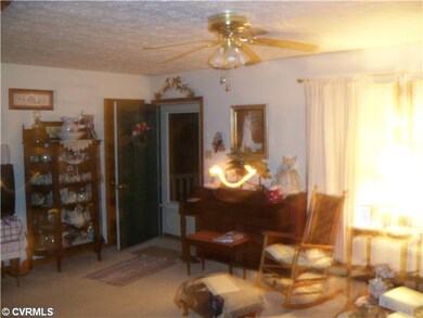 Den/Family/Great Room